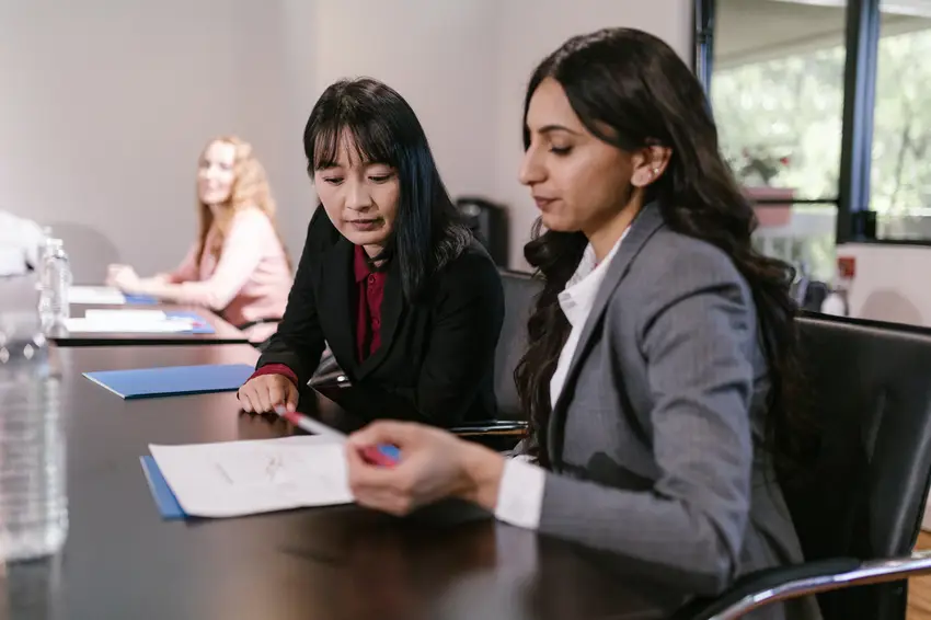 Legal Secretaries